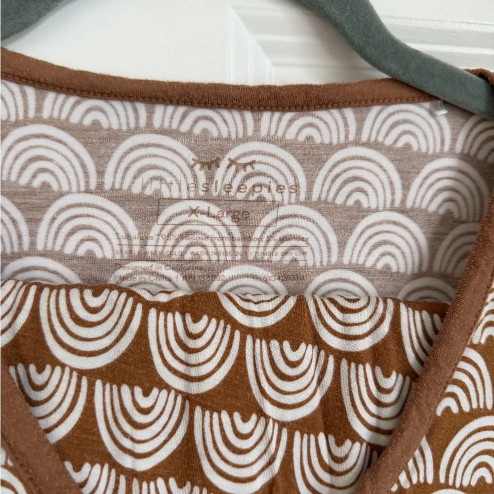 Little Sleepies Rust Rainbow Pajama Set XL - Picture 3 of 7